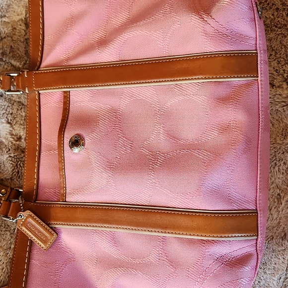 Coach Tote - Picture 2 of 7